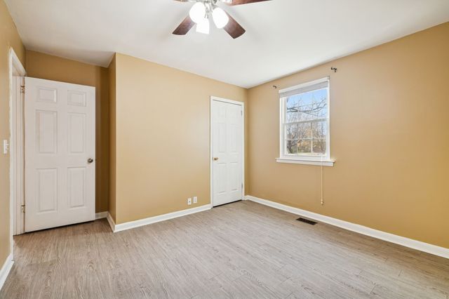 202 Austin Drive, Portland, TN 37148