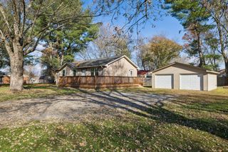202 Austin Drive, Portland, TN 37148