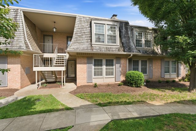 3000 Hillsboro Pike Apt 71, Nashville, TN 37215