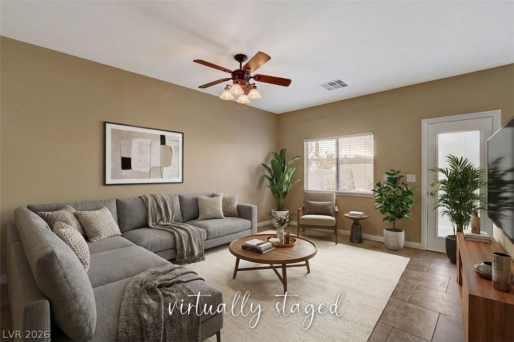8926 Tomnitz Avenue, Las Vegas, NV 89178 — photo 2