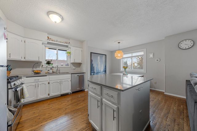 7937 Grinnell Way, Lakeville, MN 55044