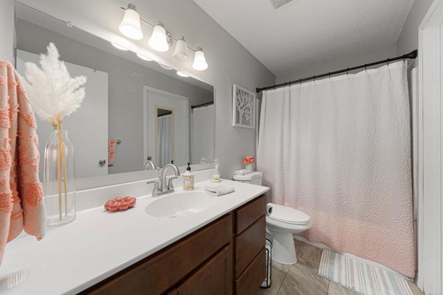 7937 Grinnell Way, Lakeville, MN 55044