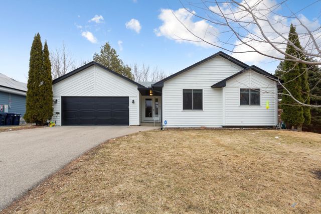 7937 Grinnell Way, Lakeville, MN 55044
