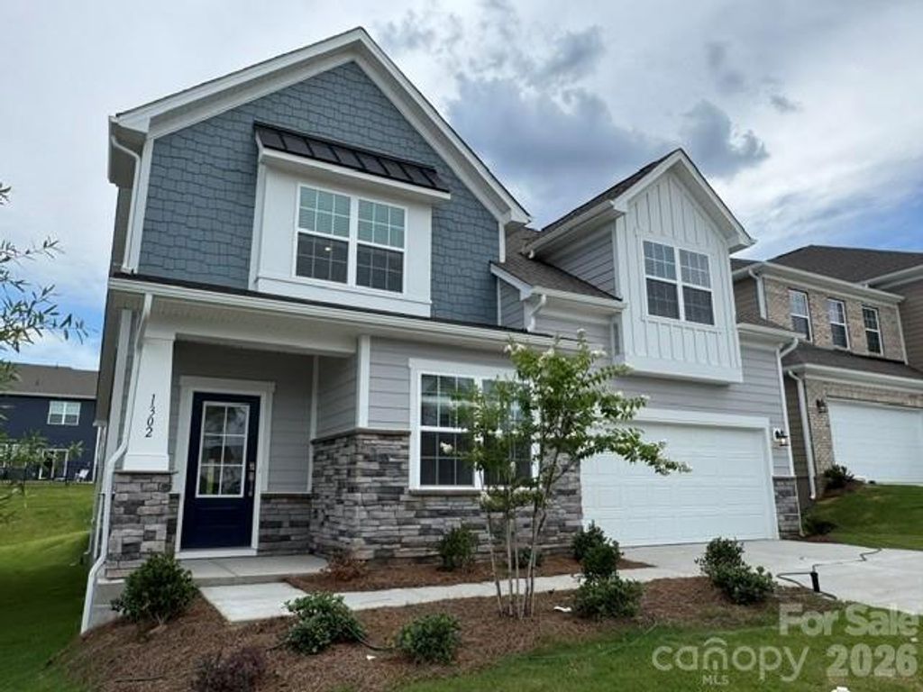 1302 Swift Lane 100, Belmont, NC 28012
