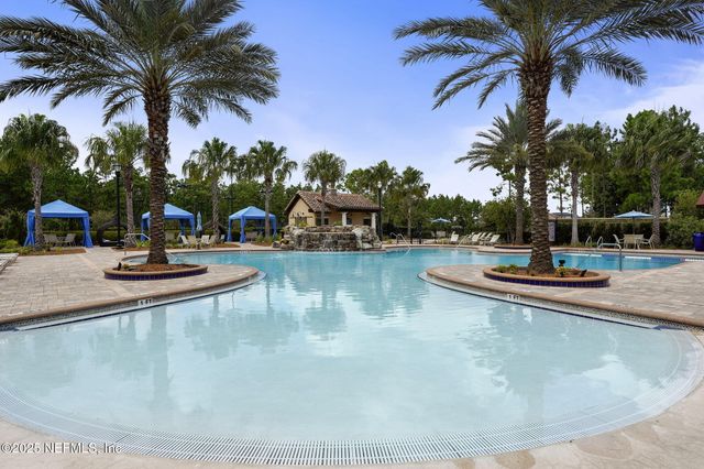 62 LACAILLE Avenue, Jacksonville, FL 32259