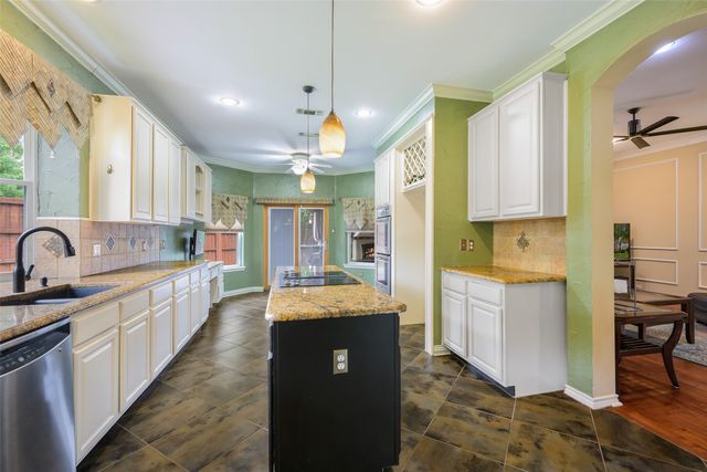 3717 Legendary Lane, Plano, TX 75023