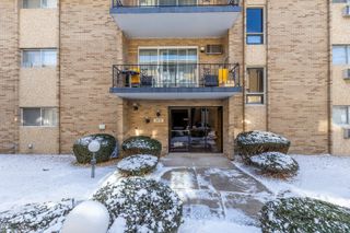 10117 S Cicero Avenue 206, Oak Lawn, IL 60453