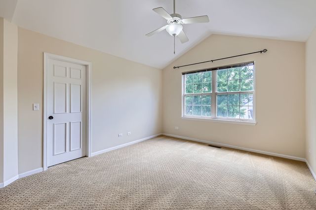 1208 Darnell Drive, Mundelein, IL 60060