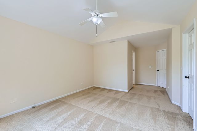 1208 Darnell Drive, Mundelein, IL 60060