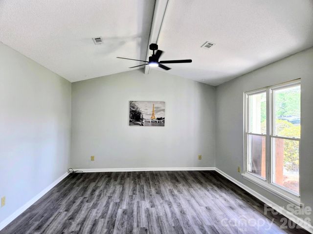 11318 Treebark Drive, Pineville, NC 28134
