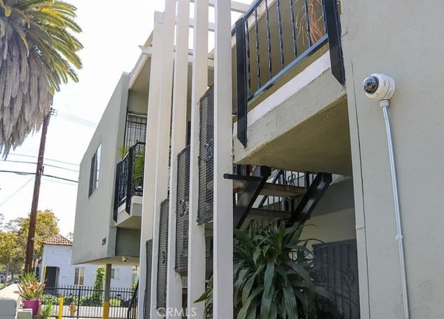 2204 W 26th Place 5, Los Angeles, CA 90018