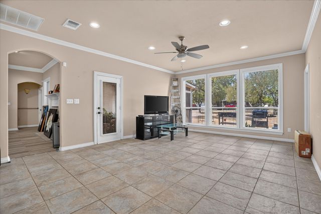 197 Deer Creek Drive, Aledo, TX 76008