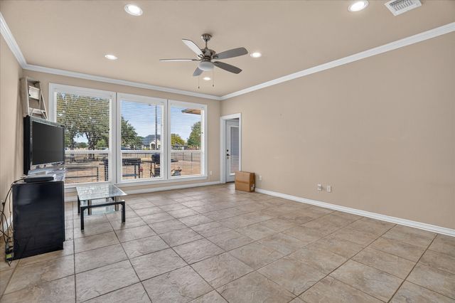 197 Deer Creek Drive, Aledo, TX 76008