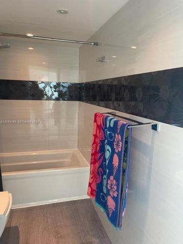 90 ALTON RD 2908, Miami Beach, FL 33139