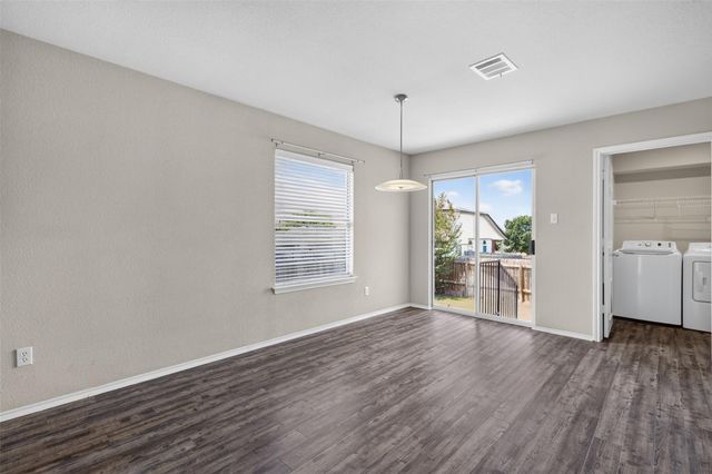 313 Wimberley ST, Hutto, TX 78634