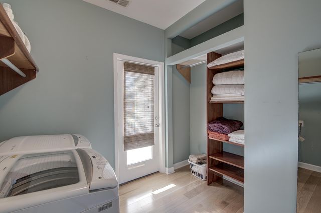 1527 Macoma Drive, Mount Pleasant, SC 29466