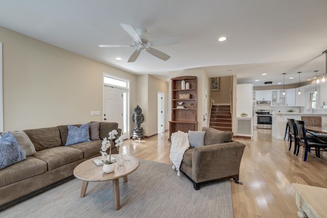 1527 Macoma Drive, Mount Pleasant, SC 29466