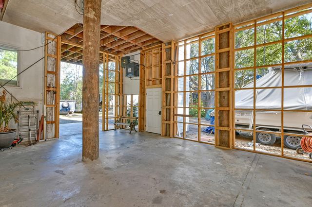 1527 Macoma Drive, Mount Pleasant, SC 29466