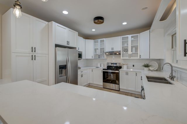 1527 Macoma Drive, Mount Pleasant, SC 29466