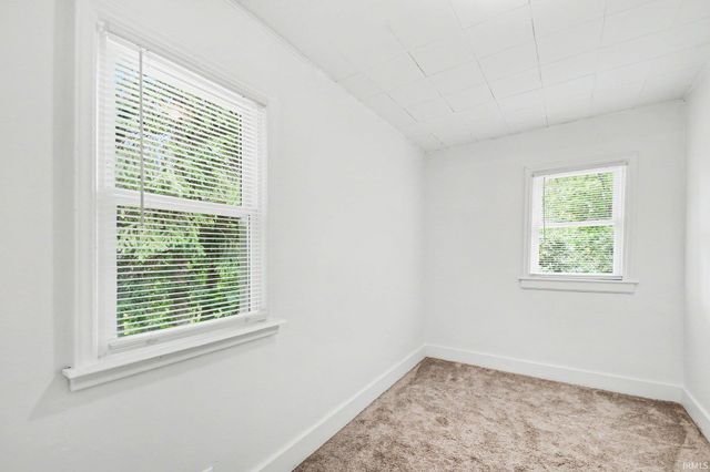 1730 Kessler Boulevard, South Bend, IN 46616
