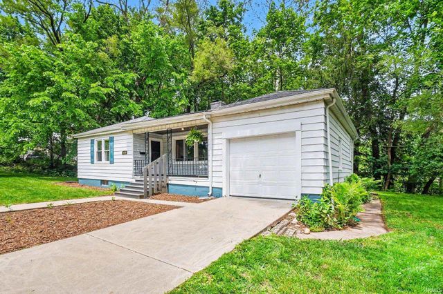 1730 Kessler Boulevard, South Bend, IN 46616