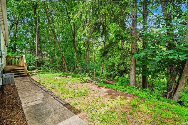 1730 Kessler Boulevard, South Bend, IN 46616