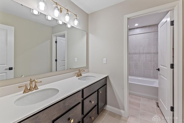 45 Libby Hollow Street, Springboro, OH 45066