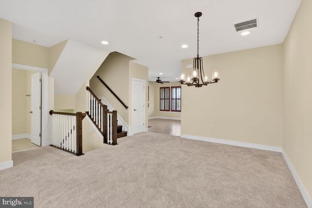 620 MCKENZIE AVE, Alexandria, VA 22301