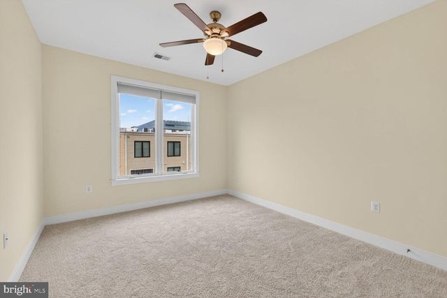 620 MCKENZIE AVE, Alexandria, VA 22301