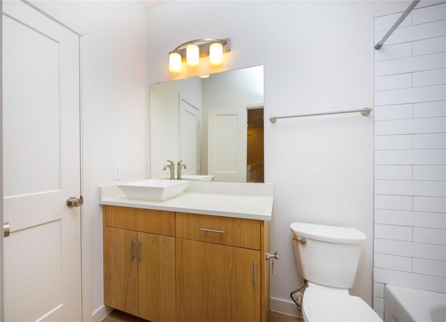 2515 Appian Way A, Roman Forest, TX 77357