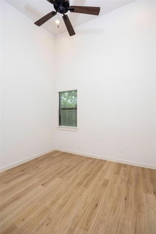 2515 Appian Way A, Roman Forest, TX 77357