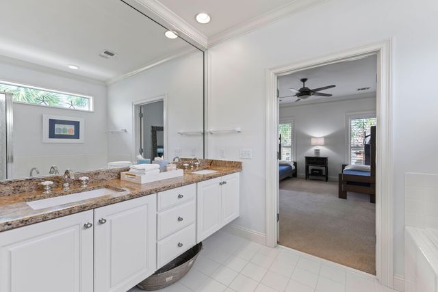 130 Cayman Cove, Destin, FL 32541