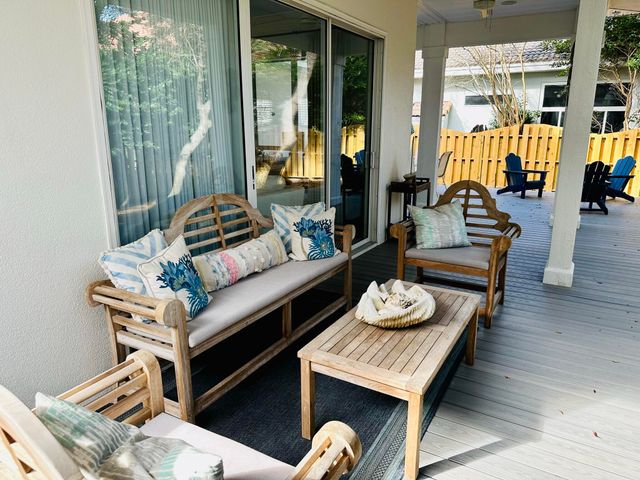 130 Cayman Cove, Destin, FL 32541