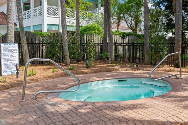 130 Cayman Cove, Destin, FL 32541