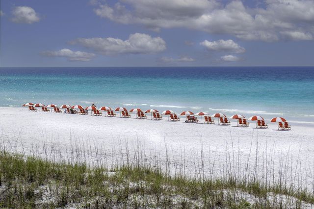 130 Cayman Cove, Destin, FL 32541