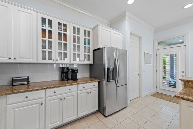 130 Cayman Cove, Destin, FL 32541
