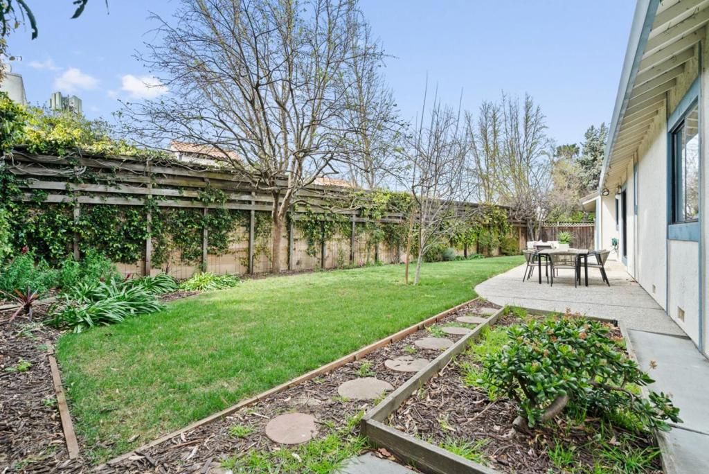 Image 38 of property listing at 7242 Sharon Drive, San Jose, CA 95129