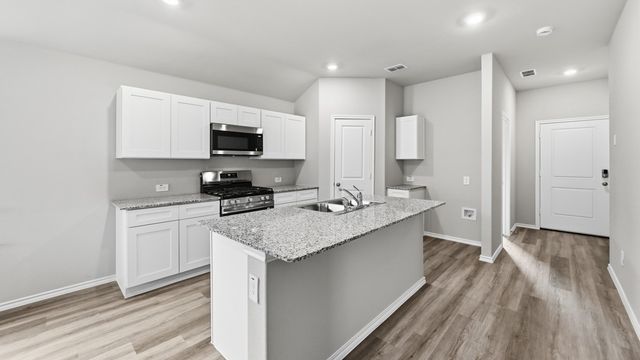 5532 ROLLINS Drive, Denton, TX 76249