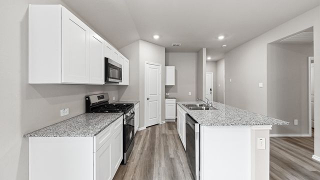 5532 ROLLINS Drive, Denton, TX 76249