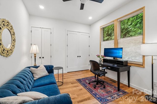 101 Santee Street, Asheville, NC 28801