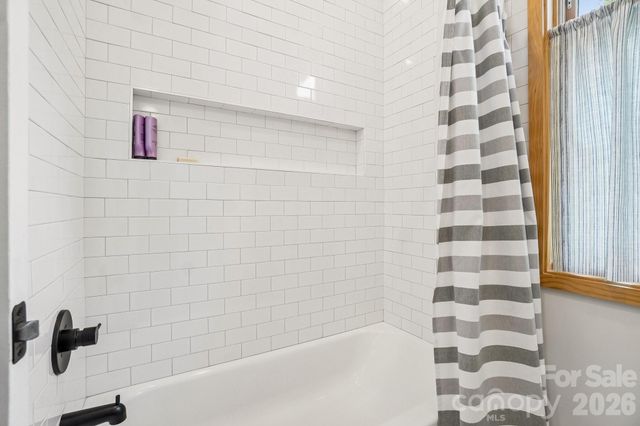 101 Santee Street, Asheville, NC 28801