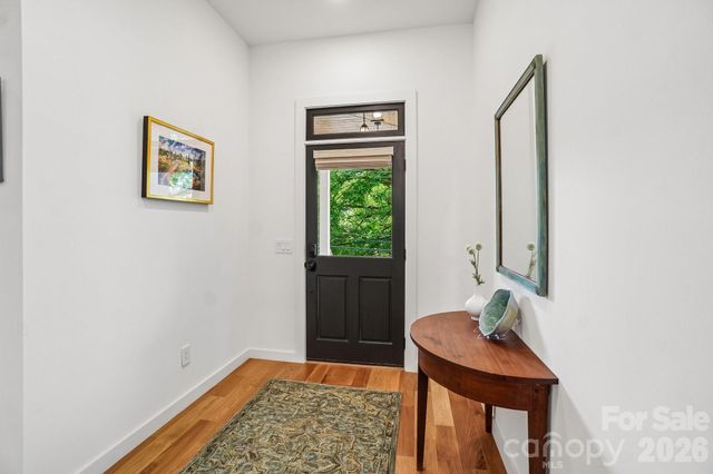 101 Santee Street, Asheville, NC 28801