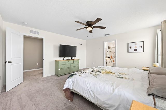 1961 HEMINGWAY CIRCLE, Groveland, FL 34736