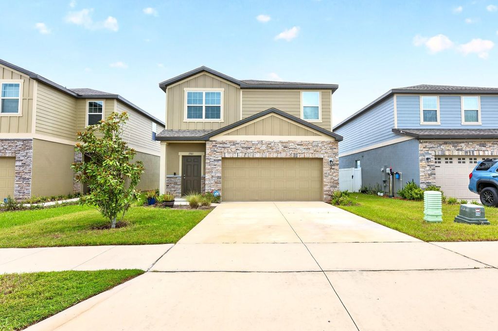 1961 HEMINGWAY CIRCLE, Groveland, FL 34736