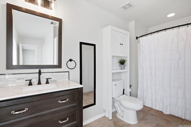 1410 Barker Bay, San Antonio, TX 78245