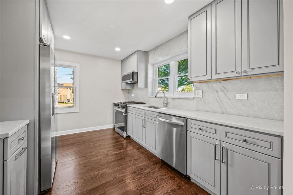 7232 W Oakton Street, Niles, IL 60714 — photo 2