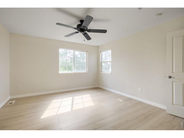805 Summer Hawk Dr K-66, Longmont, CO 80504