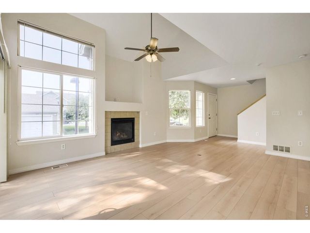 805 Summer Hawk Dr K-66, Longmont, CO 80504
