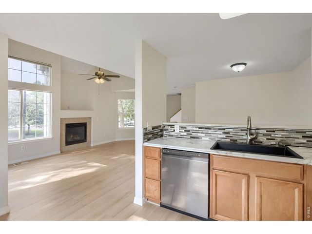 805 Summer Hawk Dr K-66, Longmont, CO 80504