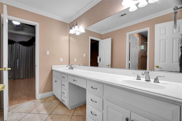 11207 Indian Trails Drive, Tomball, TX 77375